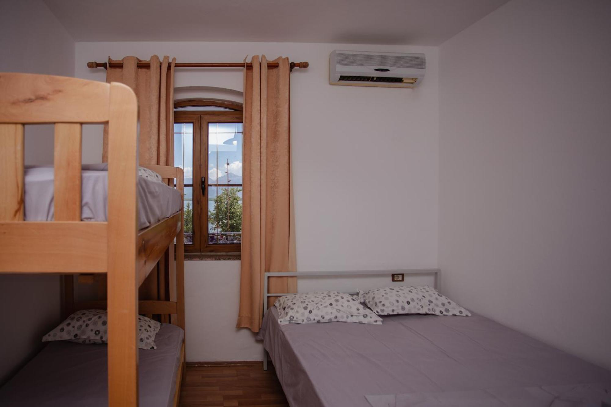 Hotel Shkodra Lake Široka Exterior foto