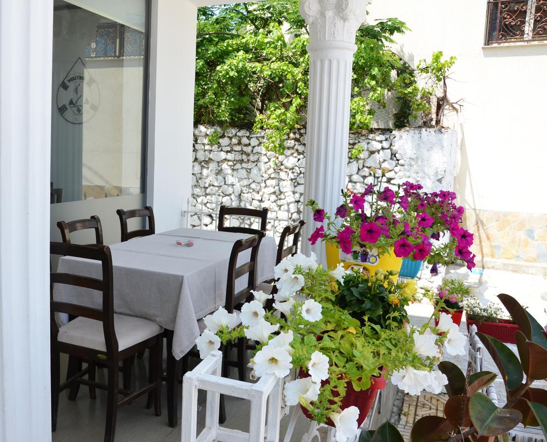 Hotel Shkodra Lake Široka Exterior foto